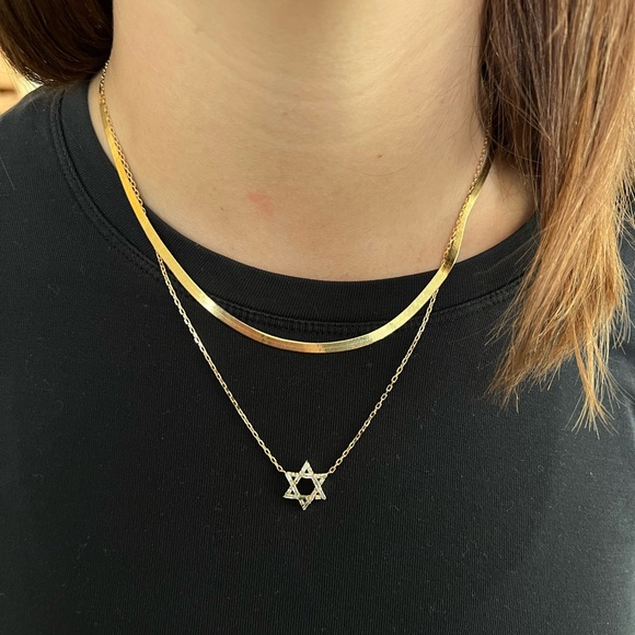 Star of David Diamond Necklace - Picture 3 of 3